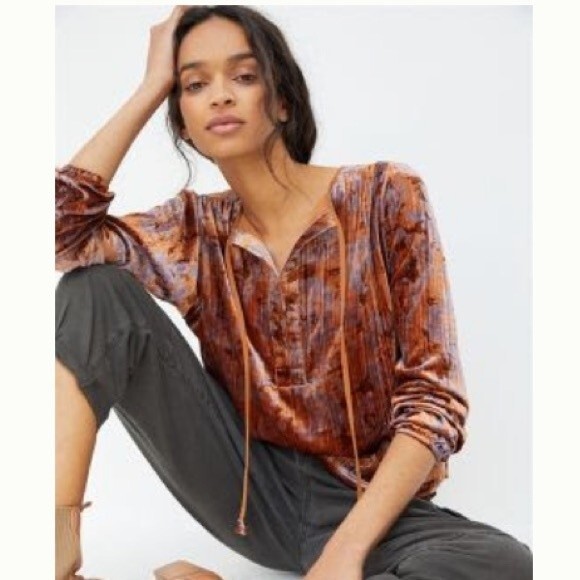 Anthropologie Faustine Velvet Peasant Blouse - Picture 2 of 7